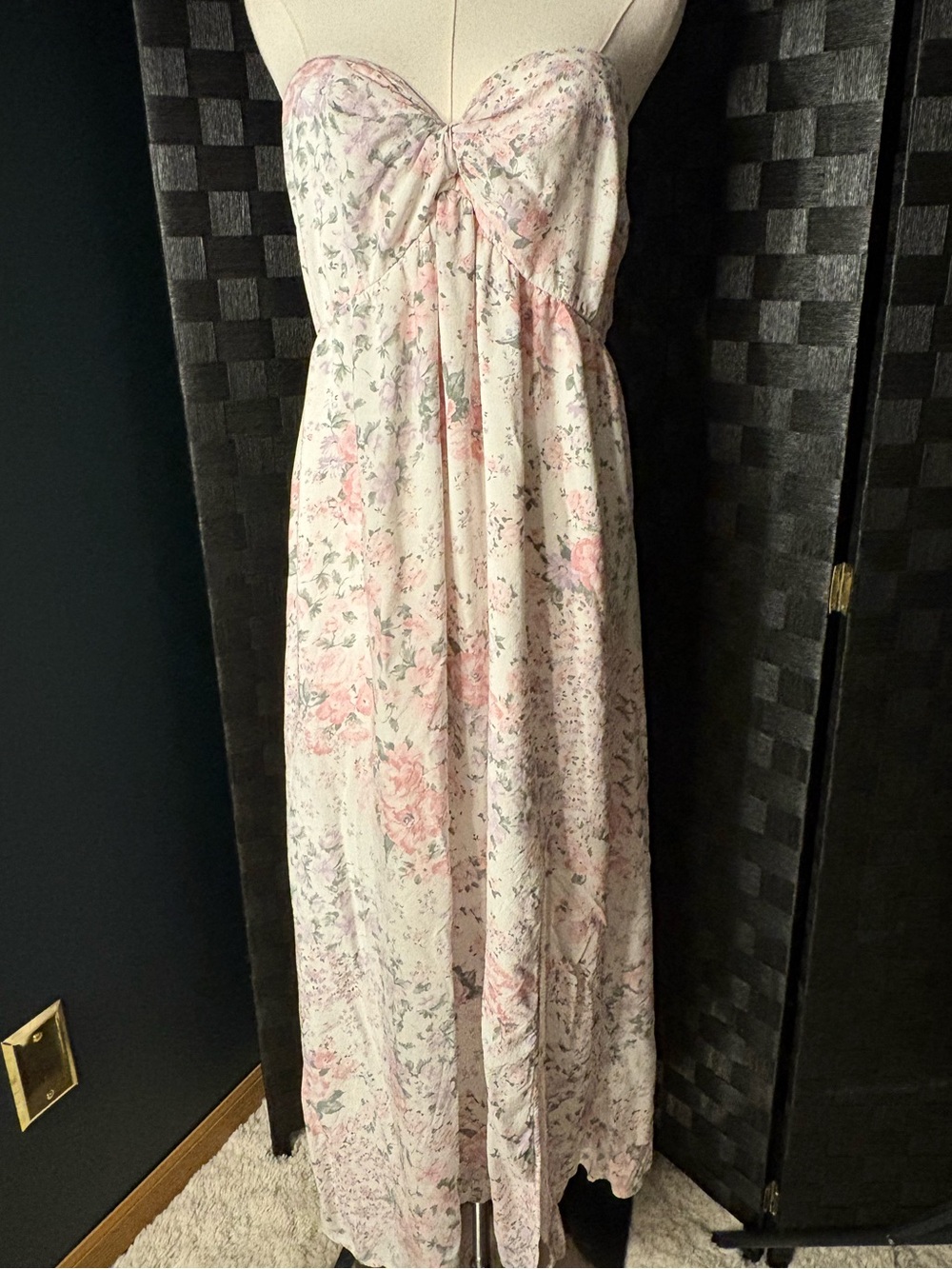 Hollister Floral Sleeveless Maxi Dress White and Pink